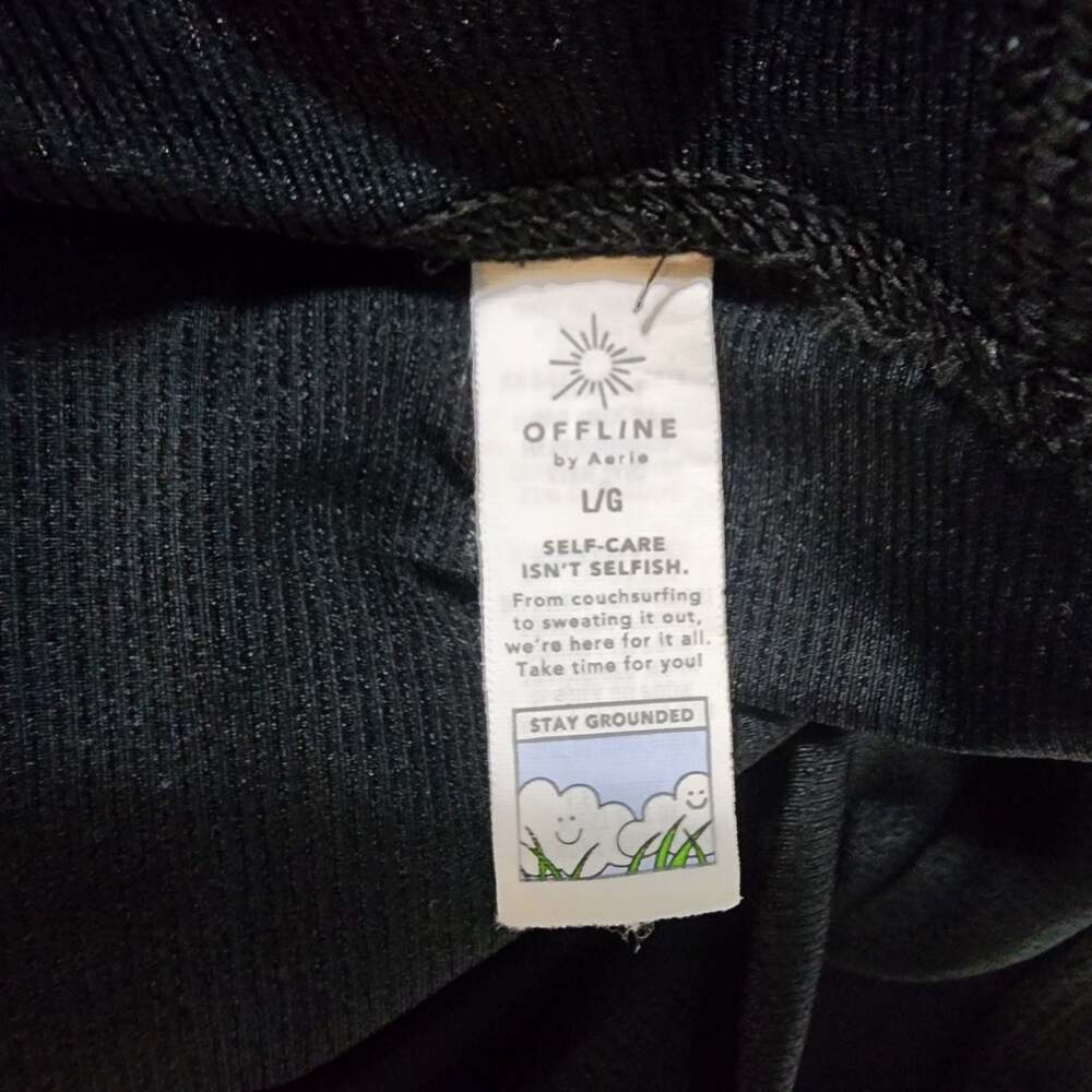 OFFLINE by Aerie Black Ribbed High-Waisted 7/8 Leggings - Picture 9 of 12